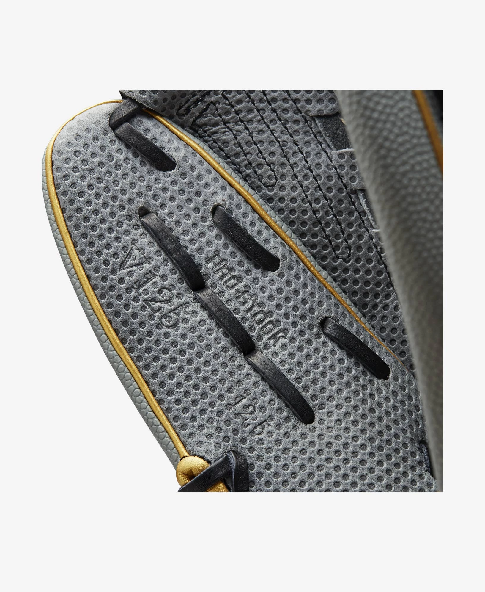 Wilson 2022 A2000 SCV125SS 12.5″ Outfield Glove 9 Wilson 2022 A2000 SCV125SS 12.5″ Outfield Glove - Image 7