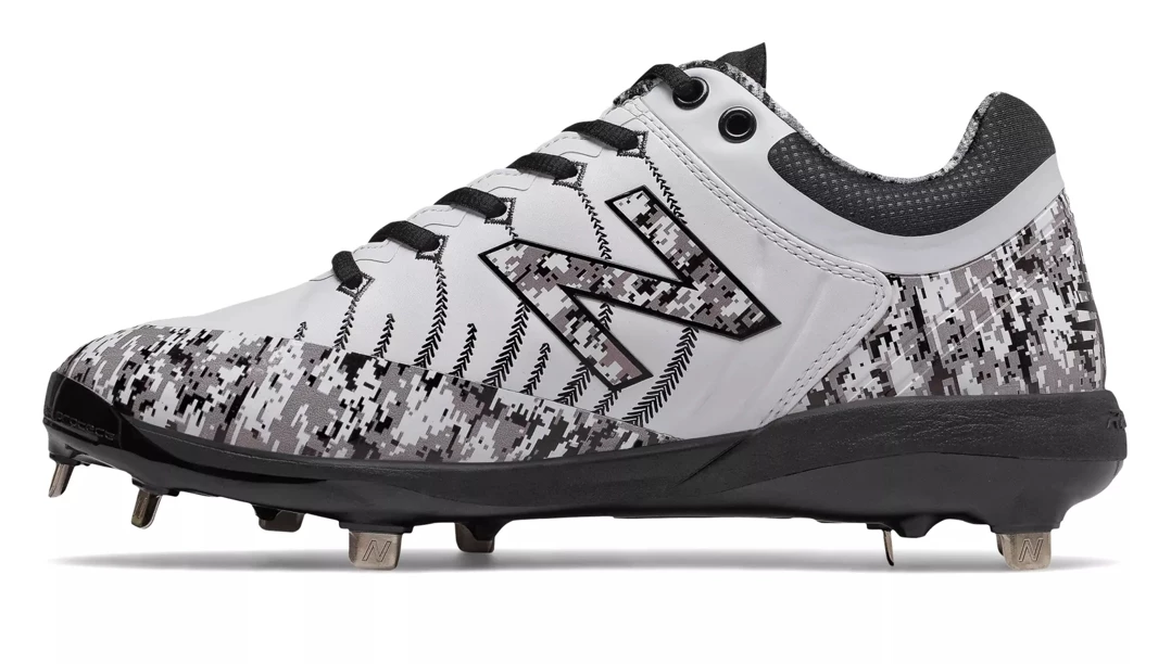 New Balance 4040v5 Metal Spikes – Black/White (L4040PW5) 4 New Balance 4040v5 Metal Spikes – Black/White (L4040PW5) - Image 2