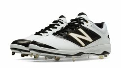 New Balance – White/Black Low 4040v3 Baseball Spikes (L4040WT3)