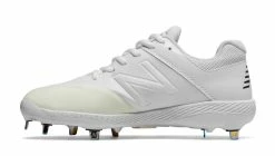 New Balance – White/White Women’s Fastpitch Spikes (SMFUSEW1) 7 New Balance – White/White Women’s Fastpitch Spikes (SMFUSEW1) -Baseball Uniforms Sales Store products smfusew1 2